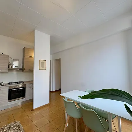 شقة Charming Flat كومو